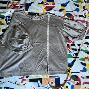 Uniqlo cropped cotton blouse, size L